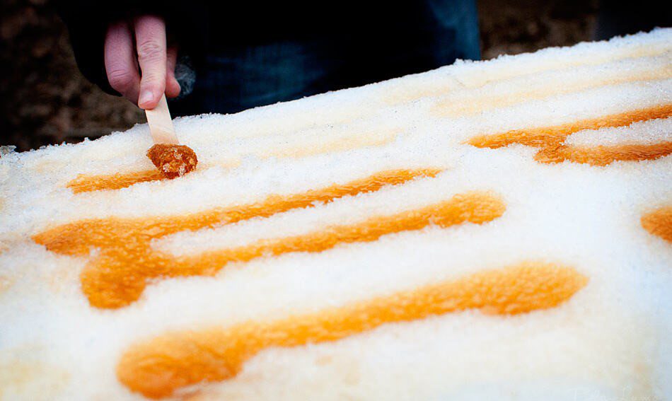 Maple-Syrup-Taffy-in-the-Backyard