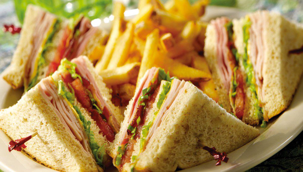 feature-image-chicken-club-sandwich