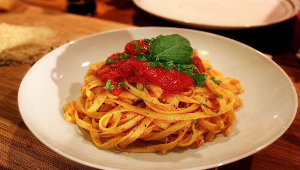 Pomodoro, la salsa base en la cocina italiana