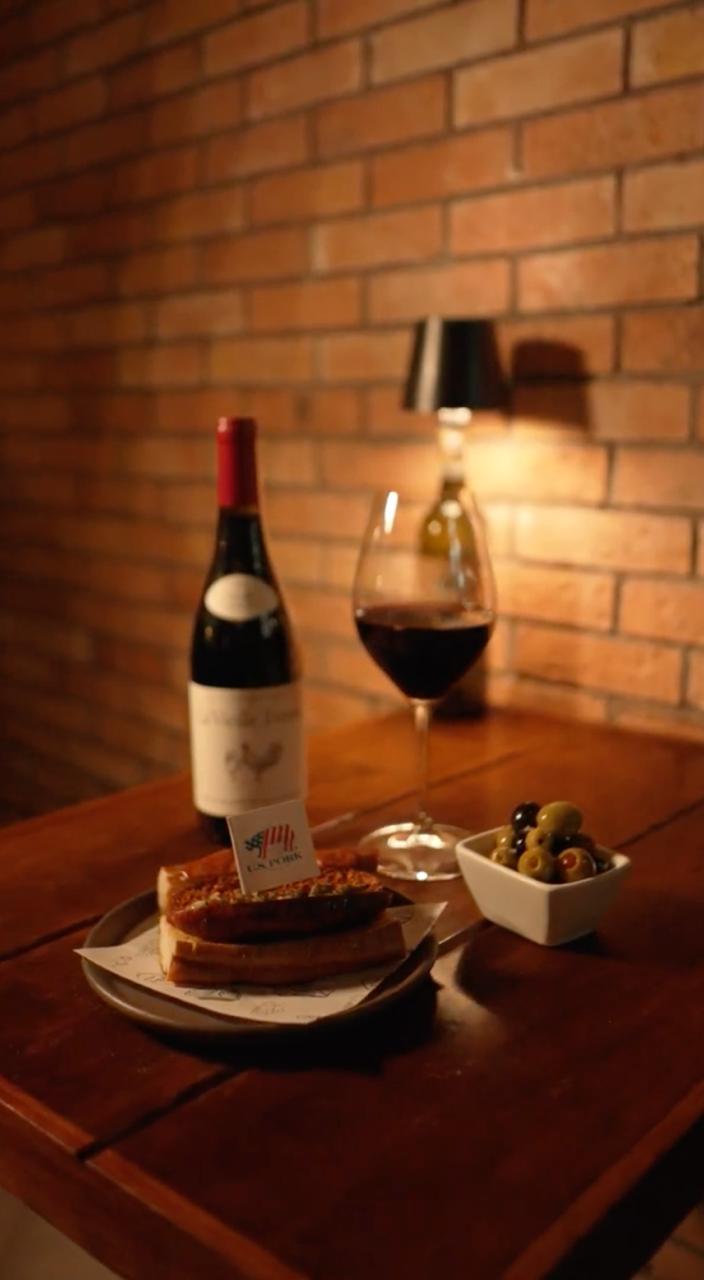 swine & wine